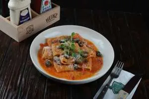 Tomato Paccheri